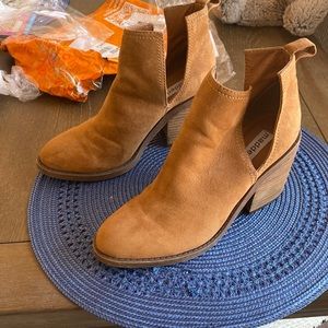Women boots used but like new